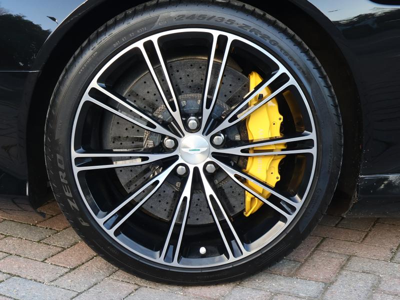 Used Aston Martin DB9 2015 for sale - 76835652: Photo 4