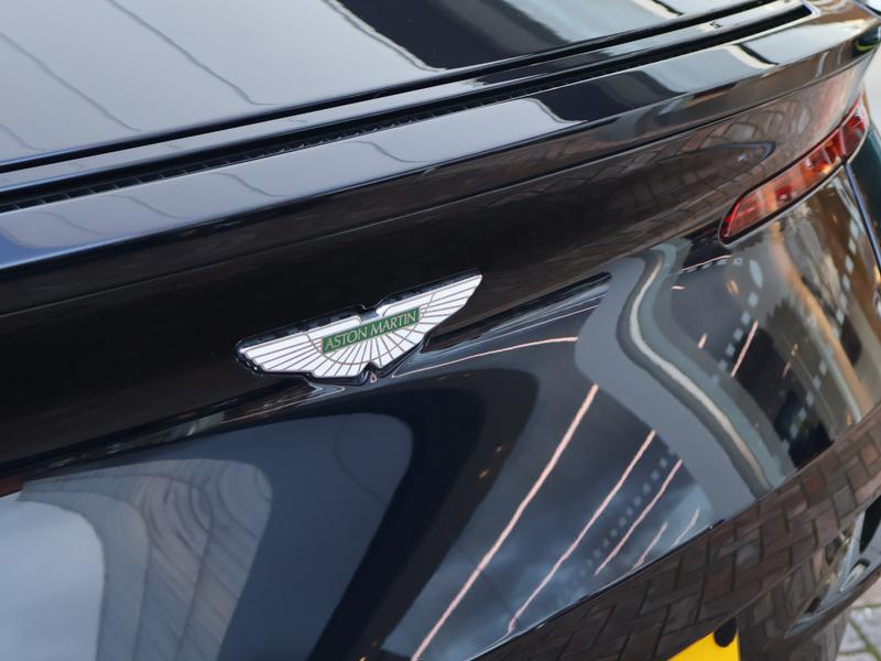 Used Aston Martin DB11 2017 for sale - 77128252: Photo 23