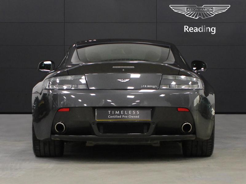 Used Aston Martin Vantage 2010 for sale - 76797034: Photo 10