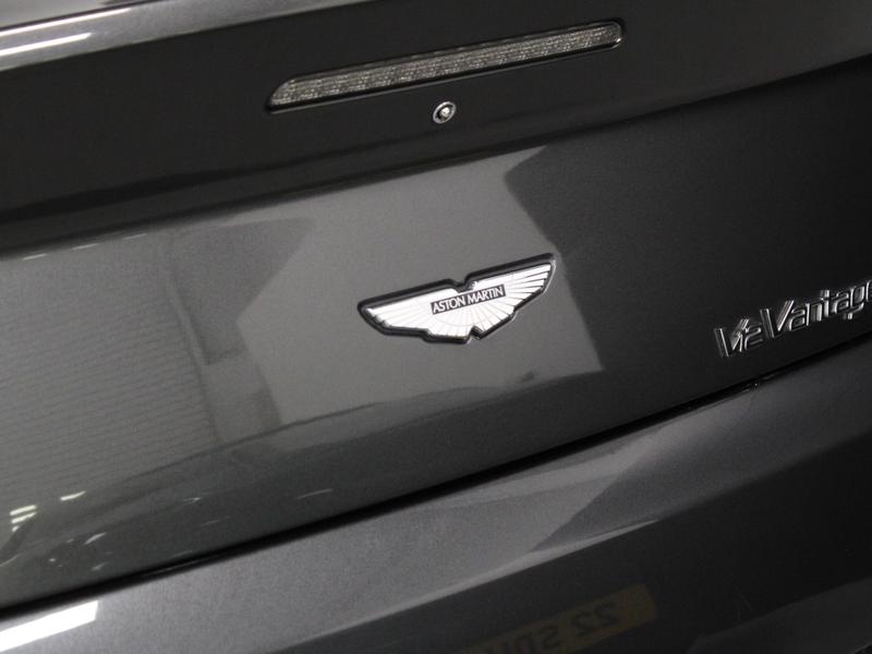 Used Aston Martin Vantage 2010 for sale - 76797034: Photo 15