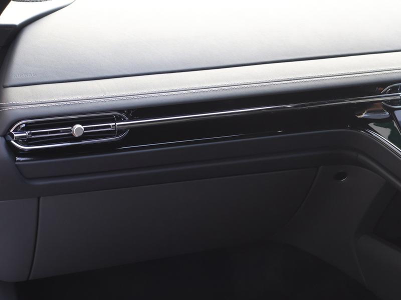 Used Aston Martin V8 2024 for sale - 76895358: Photo 19