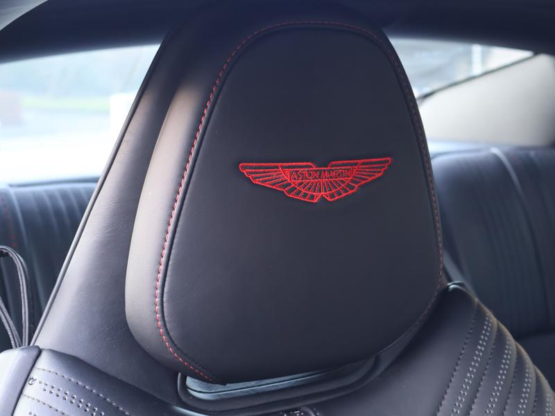 Used Aston Martin DB11 2017 for sale - 76866928: Photo 6