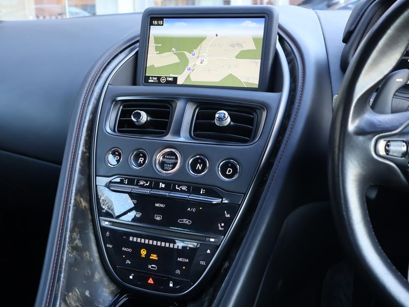 Used Aston Martin DB11 2017 for sale - 76866928: Photo 8