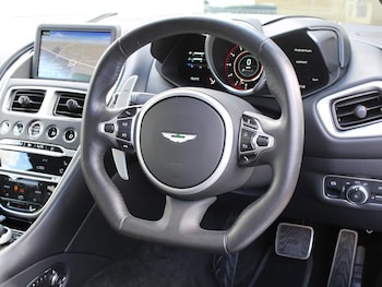 Used Aston Martin DBS 2022 for sale - 77248811: Photo