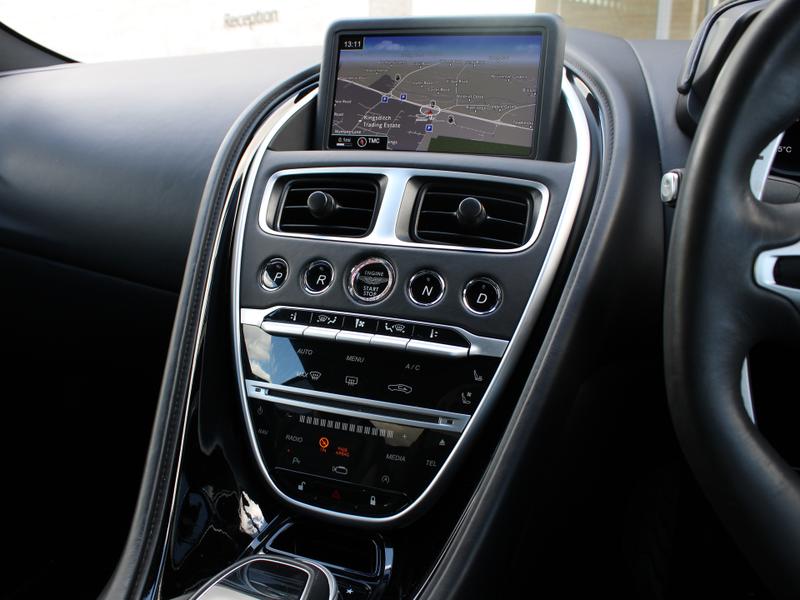 Used Aston Martin DBS 2022 for sale - 77248811: Photo 6