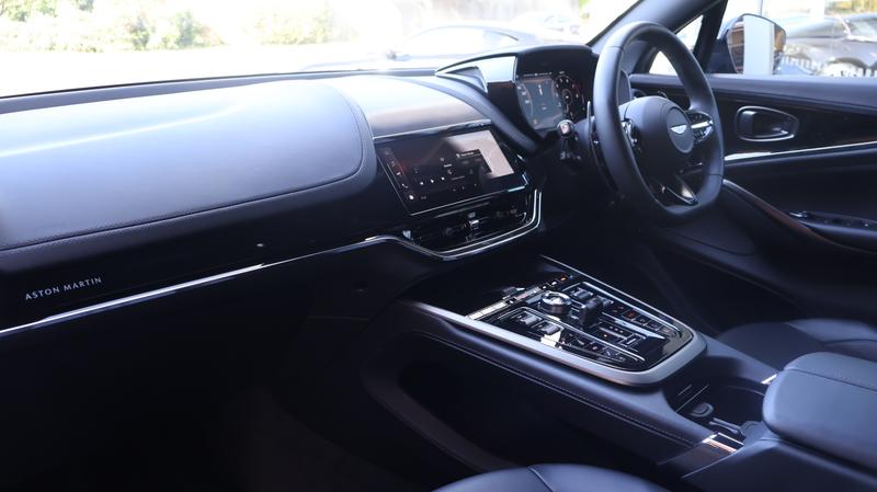 Used Aston Martin DBX 2025 for sale - 78166193: Photo 12