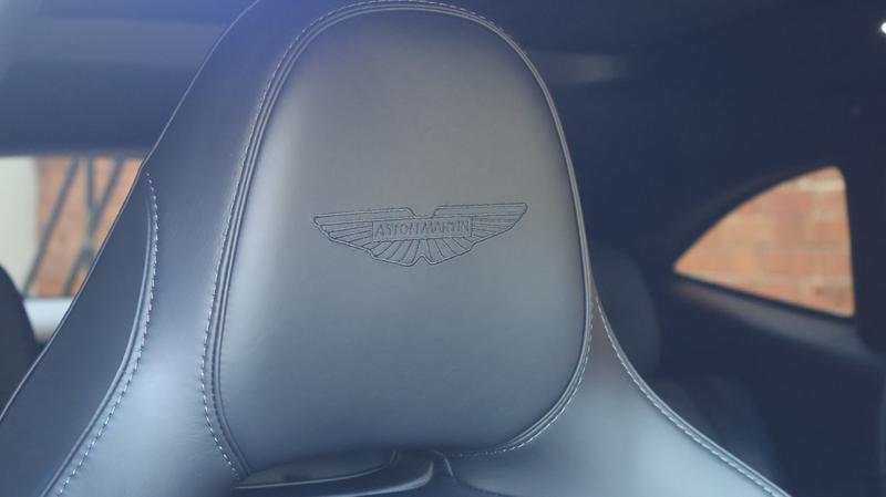 Used Aston Martin DBX 2025 for sale - 78166193: Photo 4