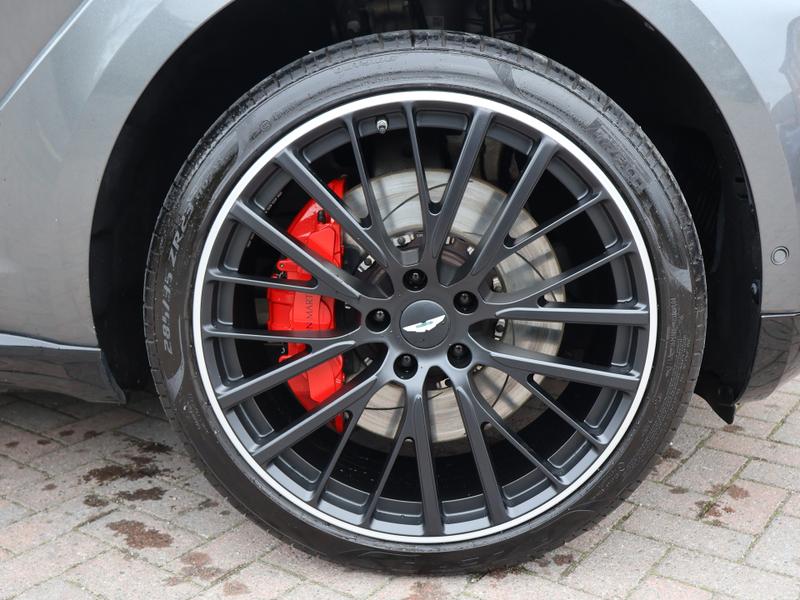 Used Aston Martin DBX 2022 for sale - 78001089: Photo 4
