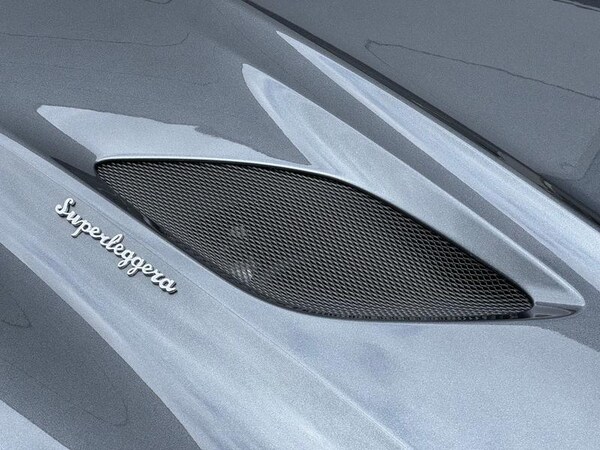Used Aston Martin DBS 2020 for sale - 75621061: Photo 20
