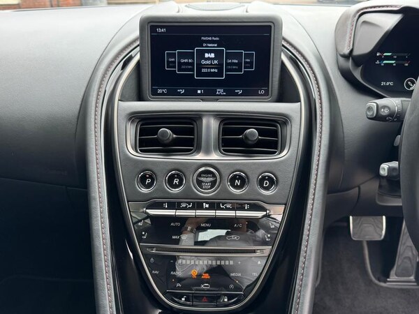 Used Aston Martin DBS 2020 for sale - 75621061: Photo 25