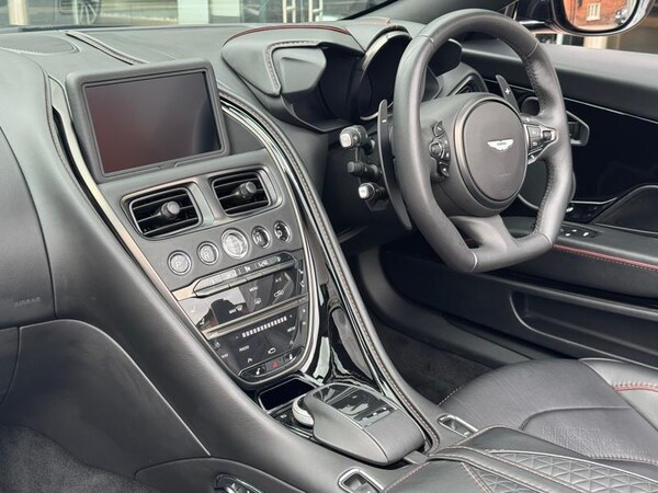 Used Aston Martin DBS 2020 for sale - 75621061: Photo 5