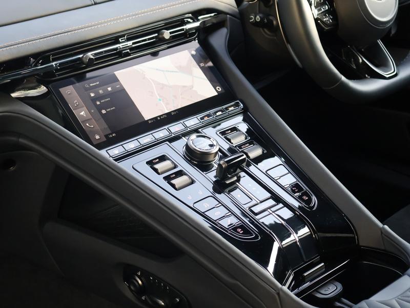 Used Aston Martin V8 2024 for sale - 77128260: Photo 8