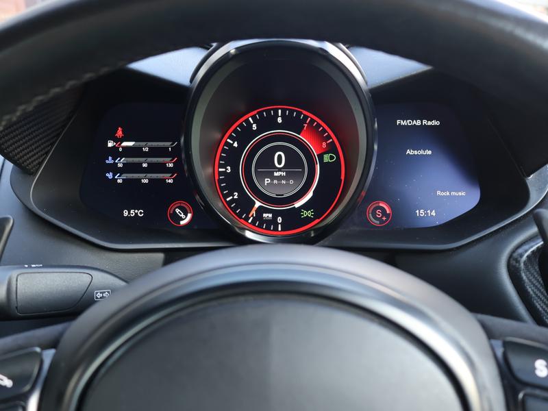 Used Aston Martin DBS 2020 for sale - 76835638: Photo 20