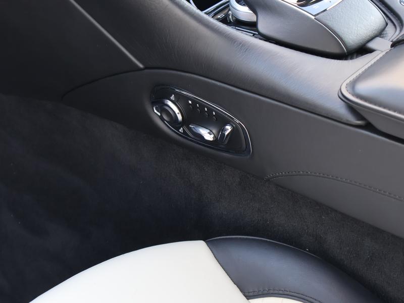 Used Aston Martin DBS 2020 for sale - 76835638: Photo 21