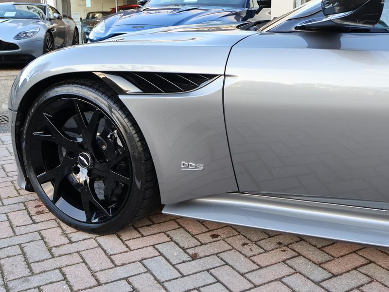 Used Aston Martin DBS 2020 for sale - 76835638: Photo 24