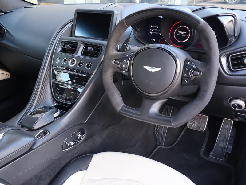 Used Aston Martin DBS 2020 for sale - 76835638: Photo 3