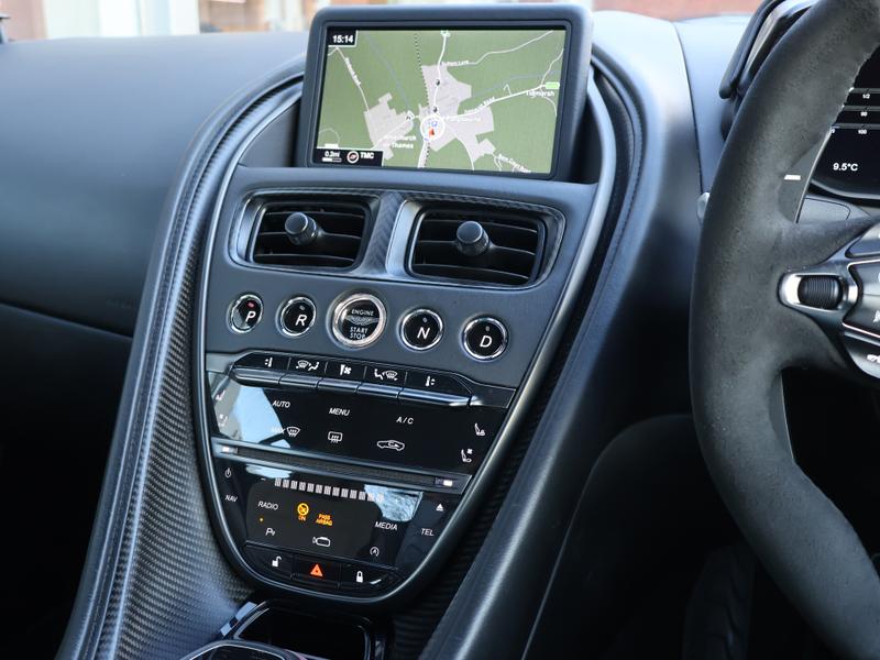 Used Aston Martin DBS 2020 for sale - 76835638: Photo 8