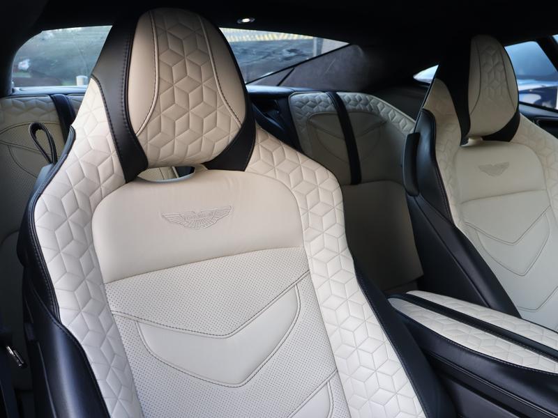 Used Aston Martin DBS 2020 for sale - 76835638: Photo 9