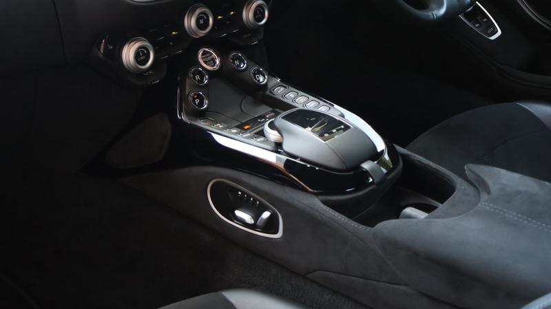 Used Aston Martin Vantage 2021 for sale - 76738830: Photo 17