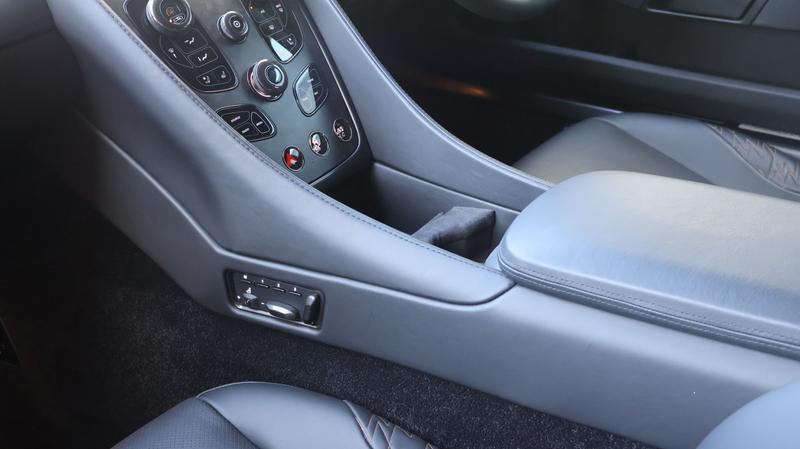 Used Aston Martin Vanquish 2019 for sale - 78152987: Photo 21