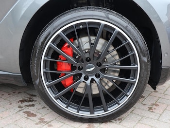 Used Aston Martin DBX 2022 for sale - 78903594: Photo