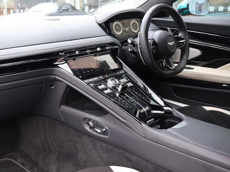 Used Aston Martin V8 2024 for sale - 77406992: Photo 12