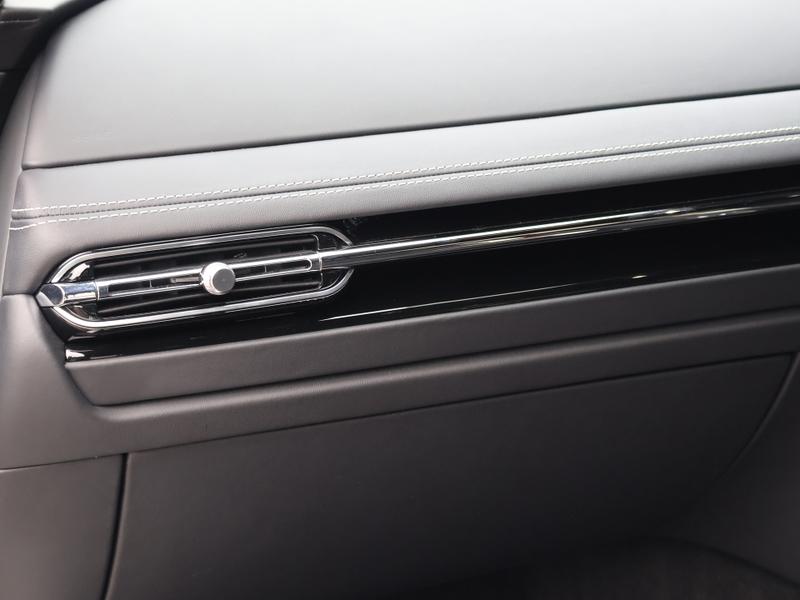 Used Aston Martin V8 2024 for sale - 77406992: Photo 18