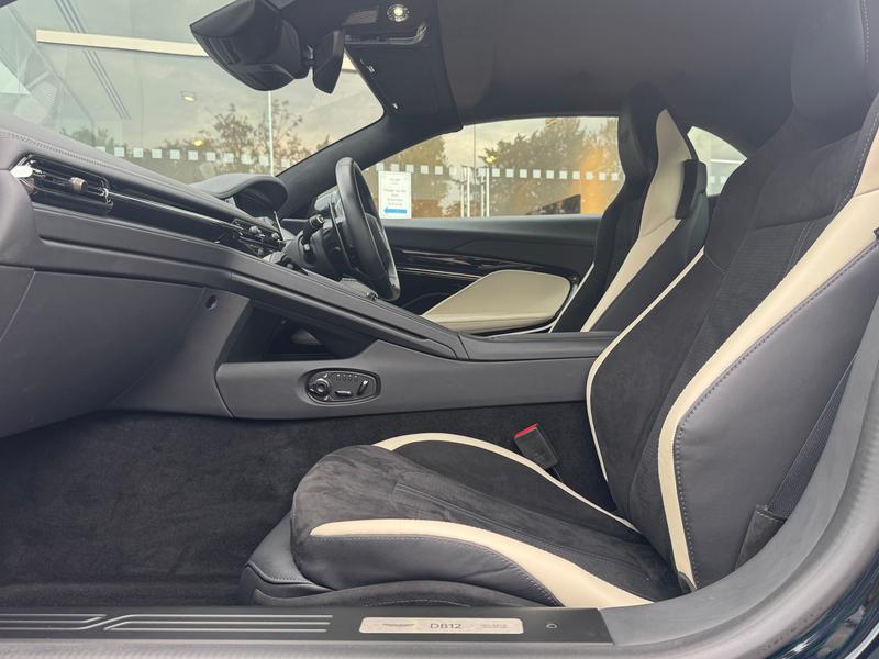 Used Aston Martin V8 2024 for sale - 76154176: Photo 17