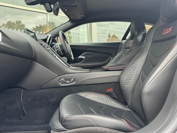 Used Aston Martin DBS 2020 for sale - 75621049: Photo 22