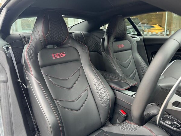 Used Aston Martin DBS 2020 for sale - 75621049: Photo 4