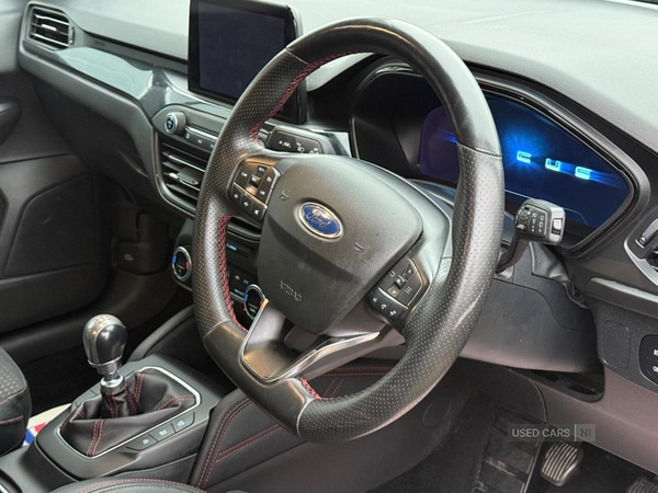 Used Ford Focus 2021 for sale - 76296557: Photo 2