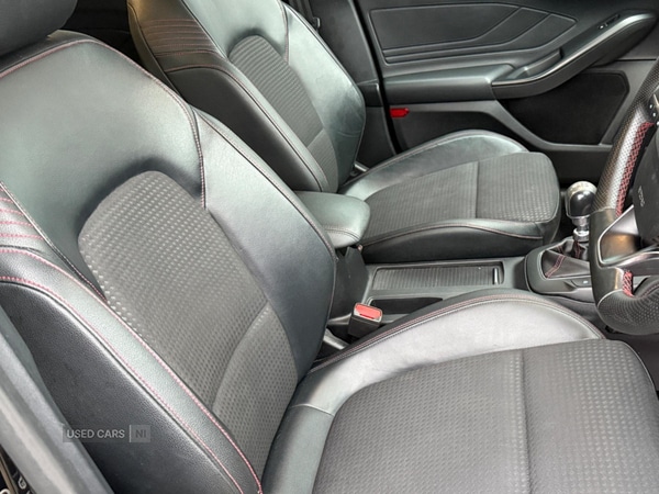 Used Ford Focus 2021 for sale - 76296557: Photo 3