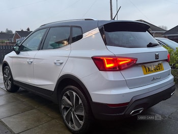 Used SEAT Arona 2024 for sale - 76914084: Photo