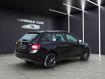 Used Skoda Fabia 2015 for sale - 78219596: Photo