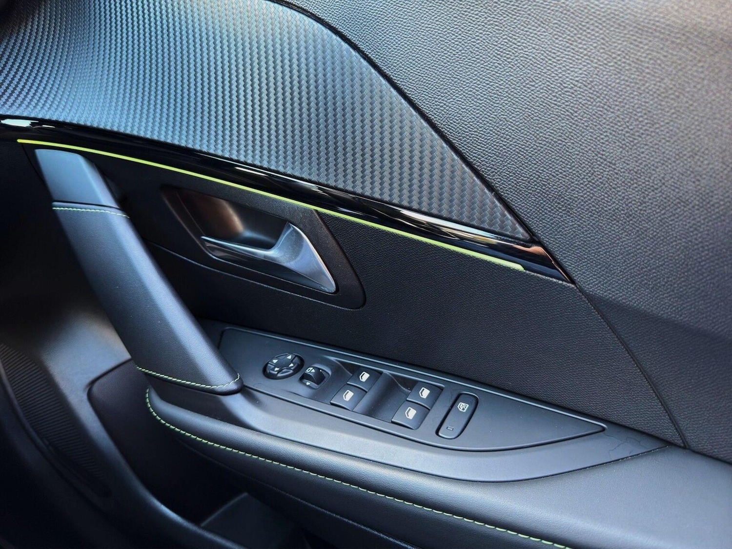 Used Peugeot 208 2021 for sale - 77681690: Photo 15