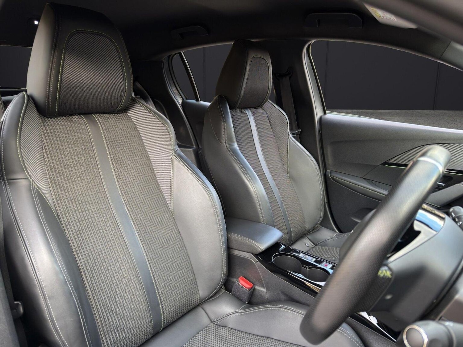 Used Peugeot 208 2021 for sale - 77681690: Photo 19