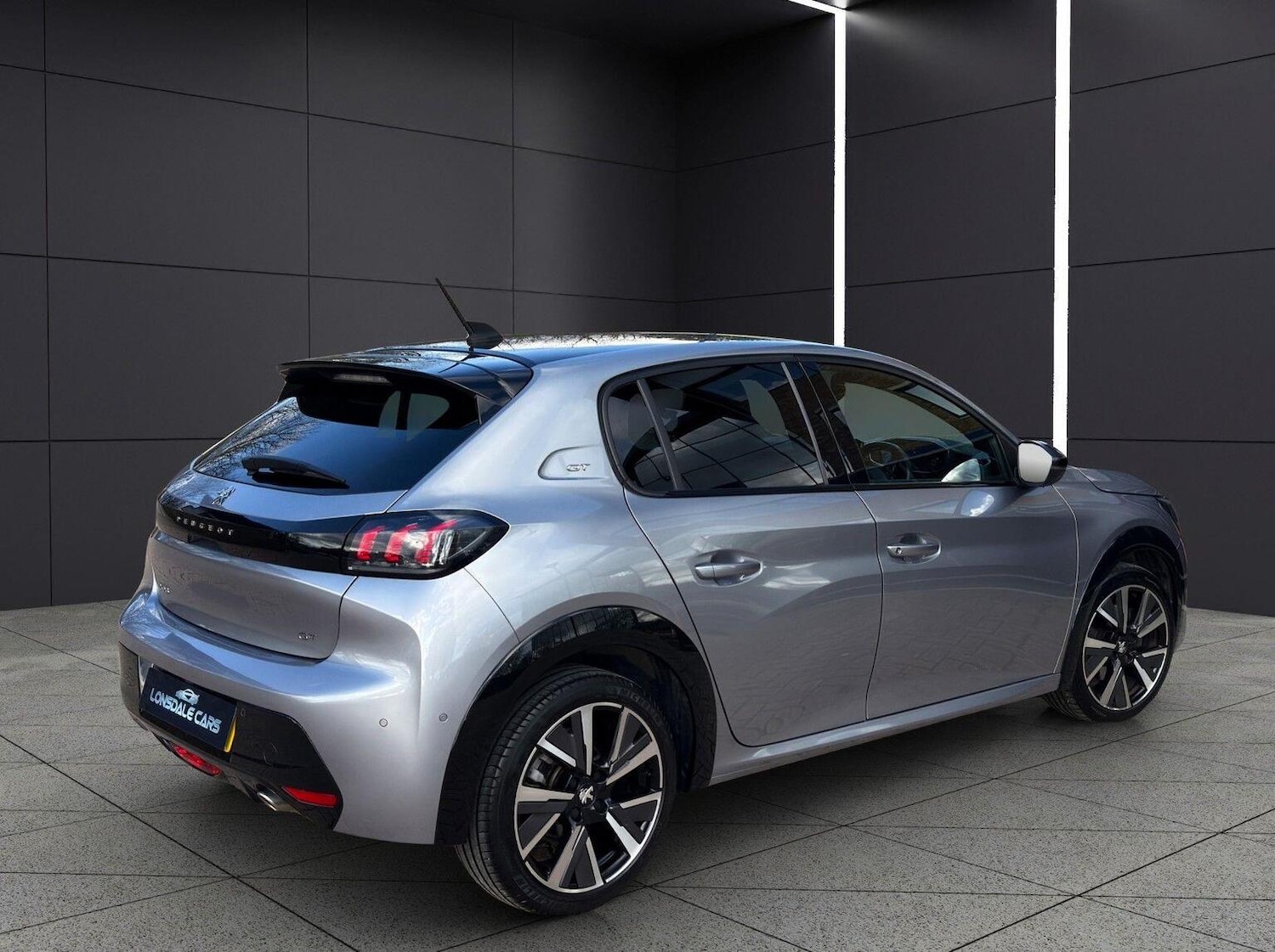 Used Peugeot 208 2021 for sale - 77681690: Photo 2