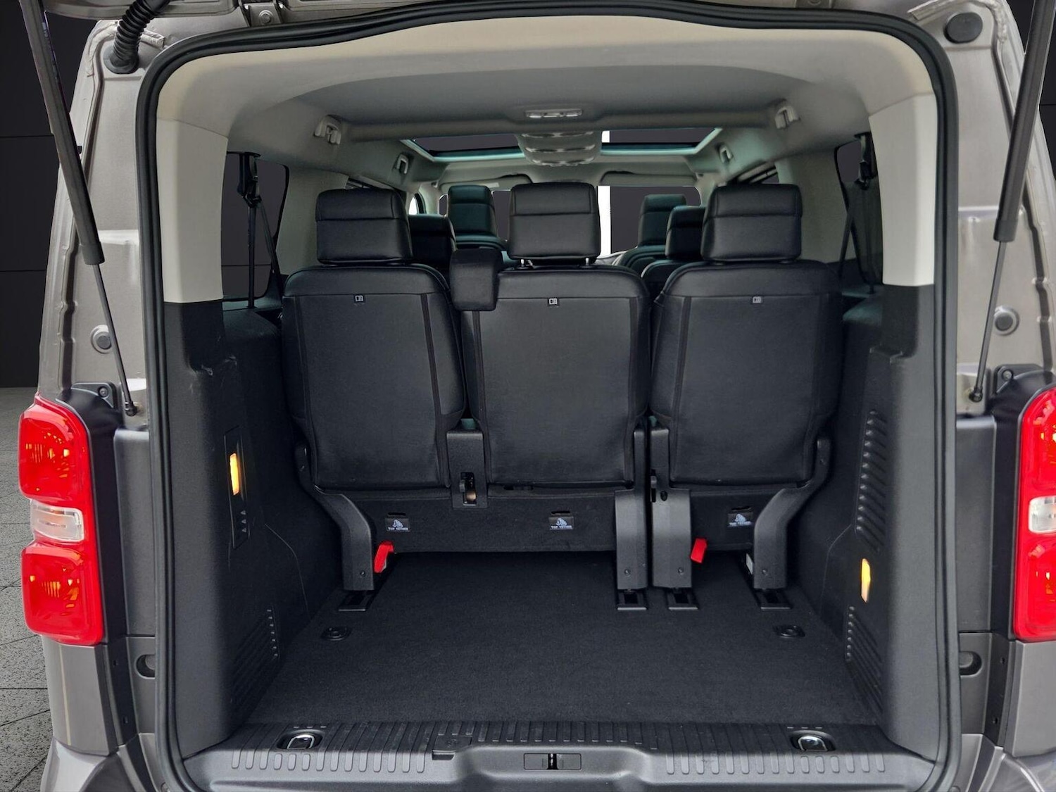 Used Vauxhall Vivaro Life 2022 for sale - 77610012: Photo 11