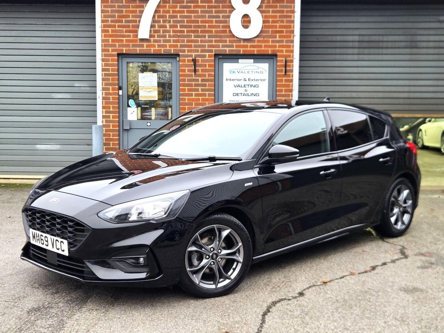 Used Ford Focus 2020 for sale - 77391950: Photo 2