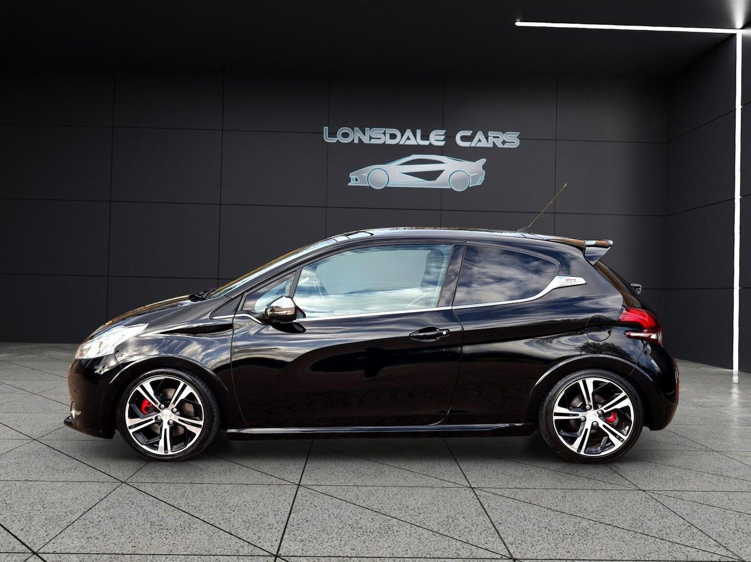 Used Peugeot 208 2014 for sale - 77694359: Photo 19