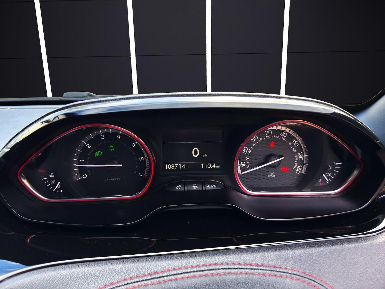 Used Peugeot 208 2014 for sale - 77694359: Photo 40