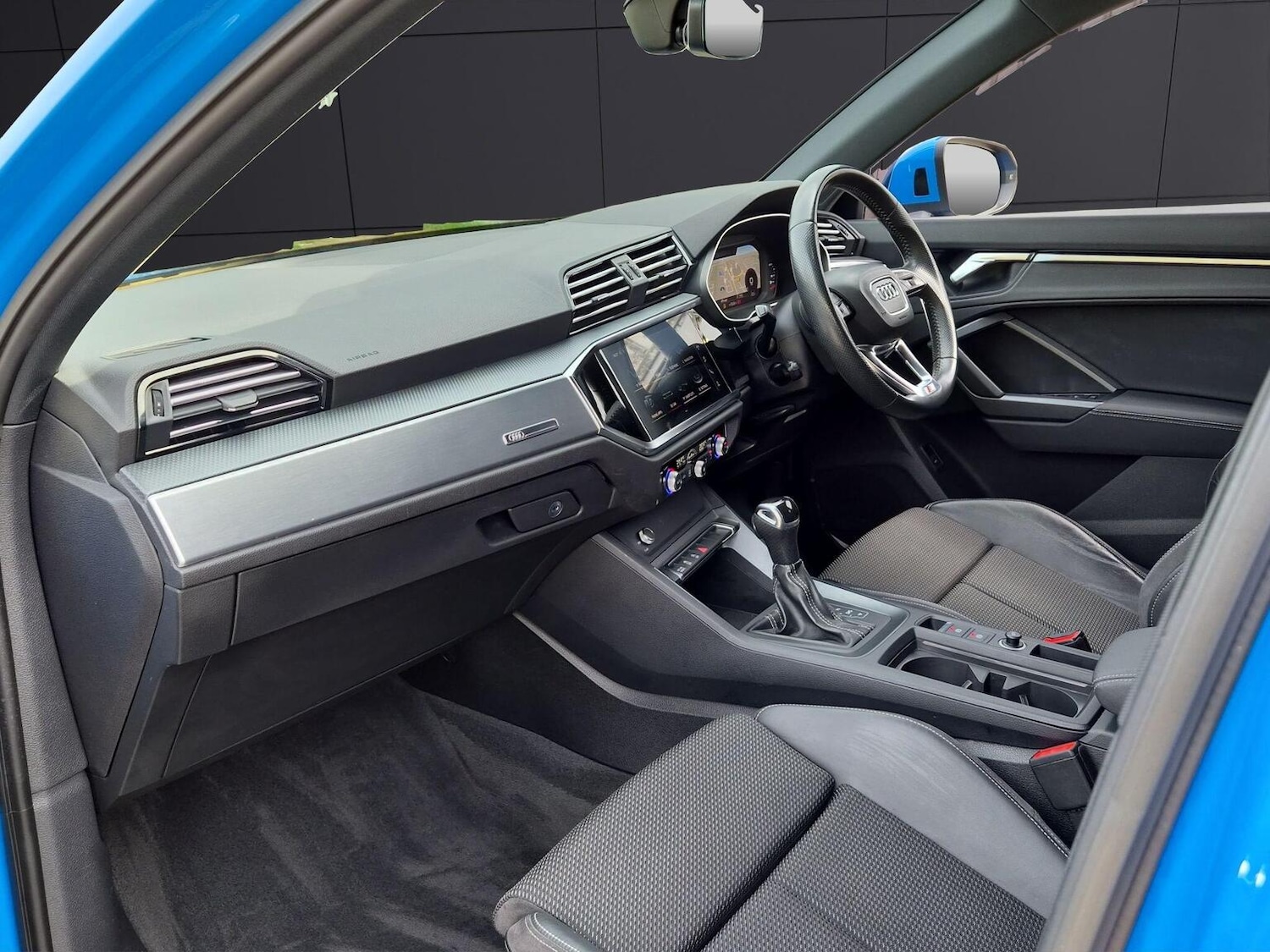 Used Audi Q3 2019 for sale - 78219568: Photo 7