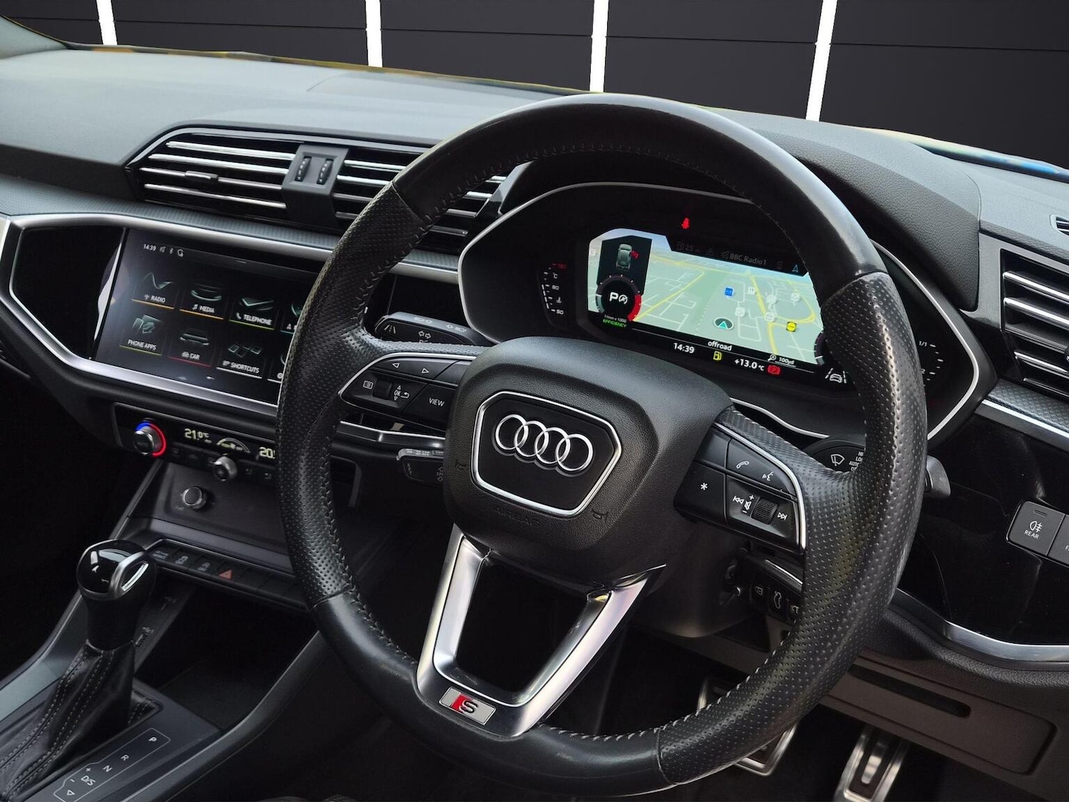 Used Audi Q3 2019 for sale - 78219568: Photo 9