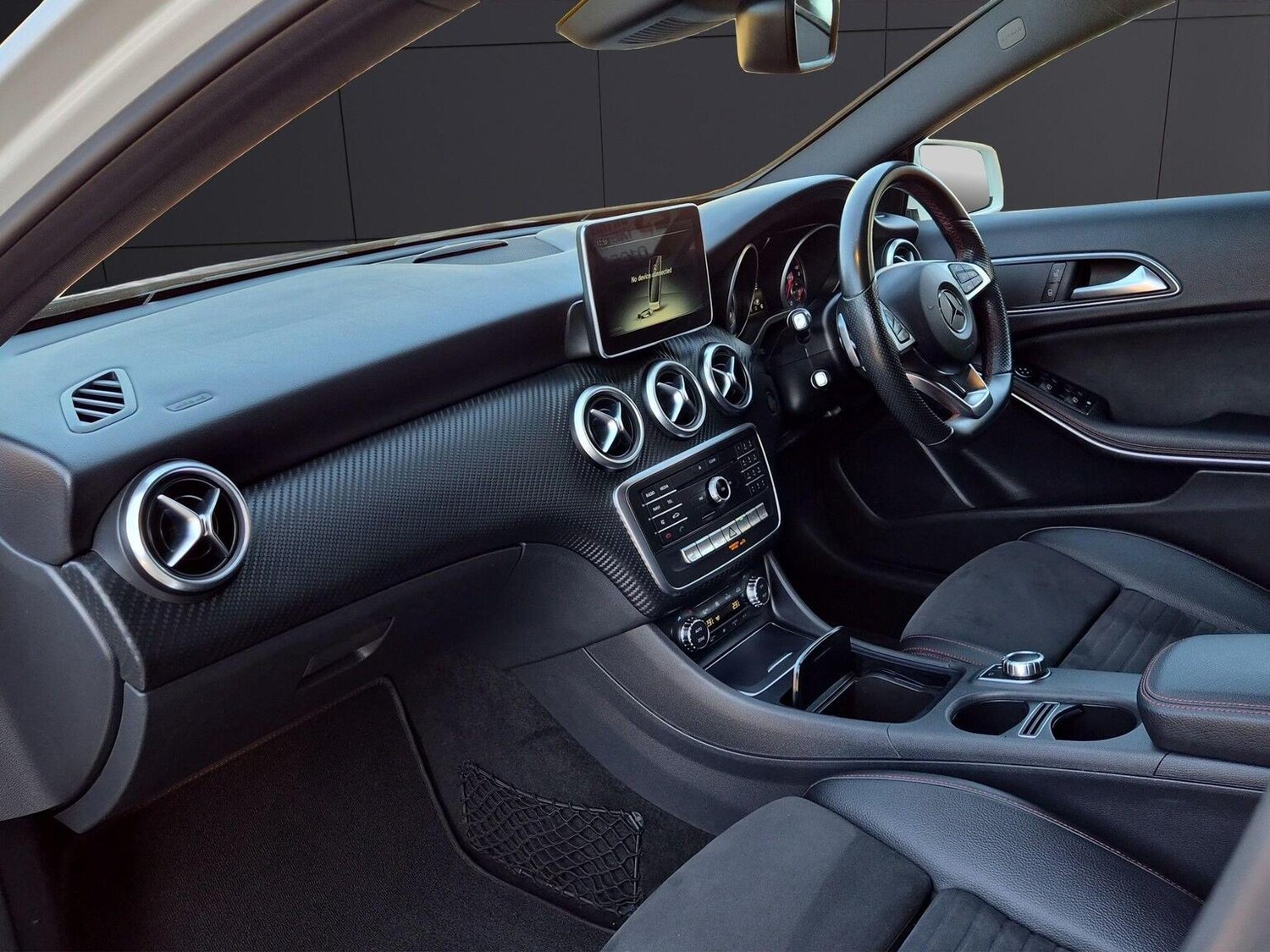 Used Mercedes-Benz A-Class 2016 for sale - 77977139: Photo 6