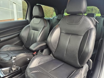 Used Mercedes-Benz AMG GT 2015 for sale - 77046310: Photo