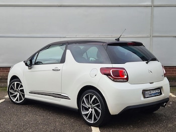 Used Mercedes-Benz AMG GT 2015 for sale - 77046310: Photo