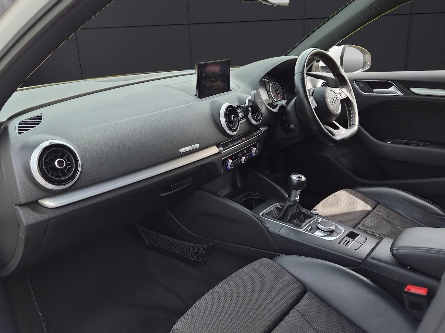 Used Audi A3 2016 for sale - 78219581: Photo 7