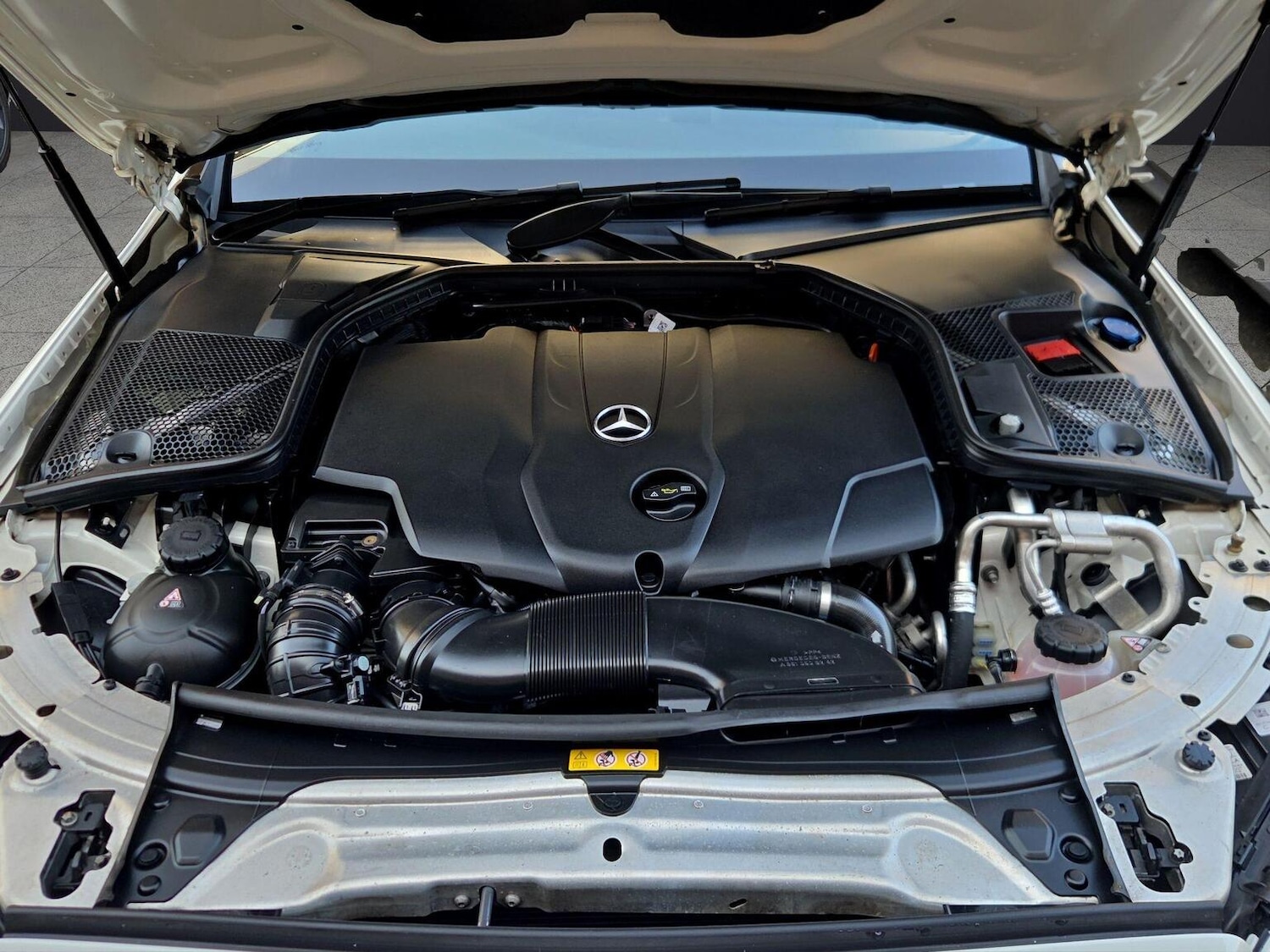 Used Mercedes-Benz C Class 2018 for sale - 77836919: Photo 31