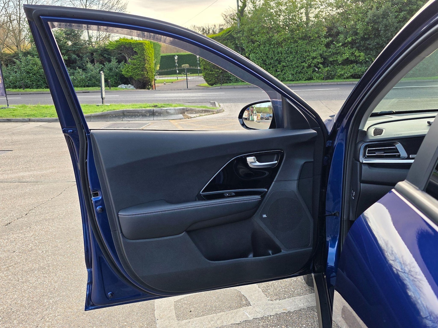 Used Kia Niro 2021 for sale - 77688832: Photo 41