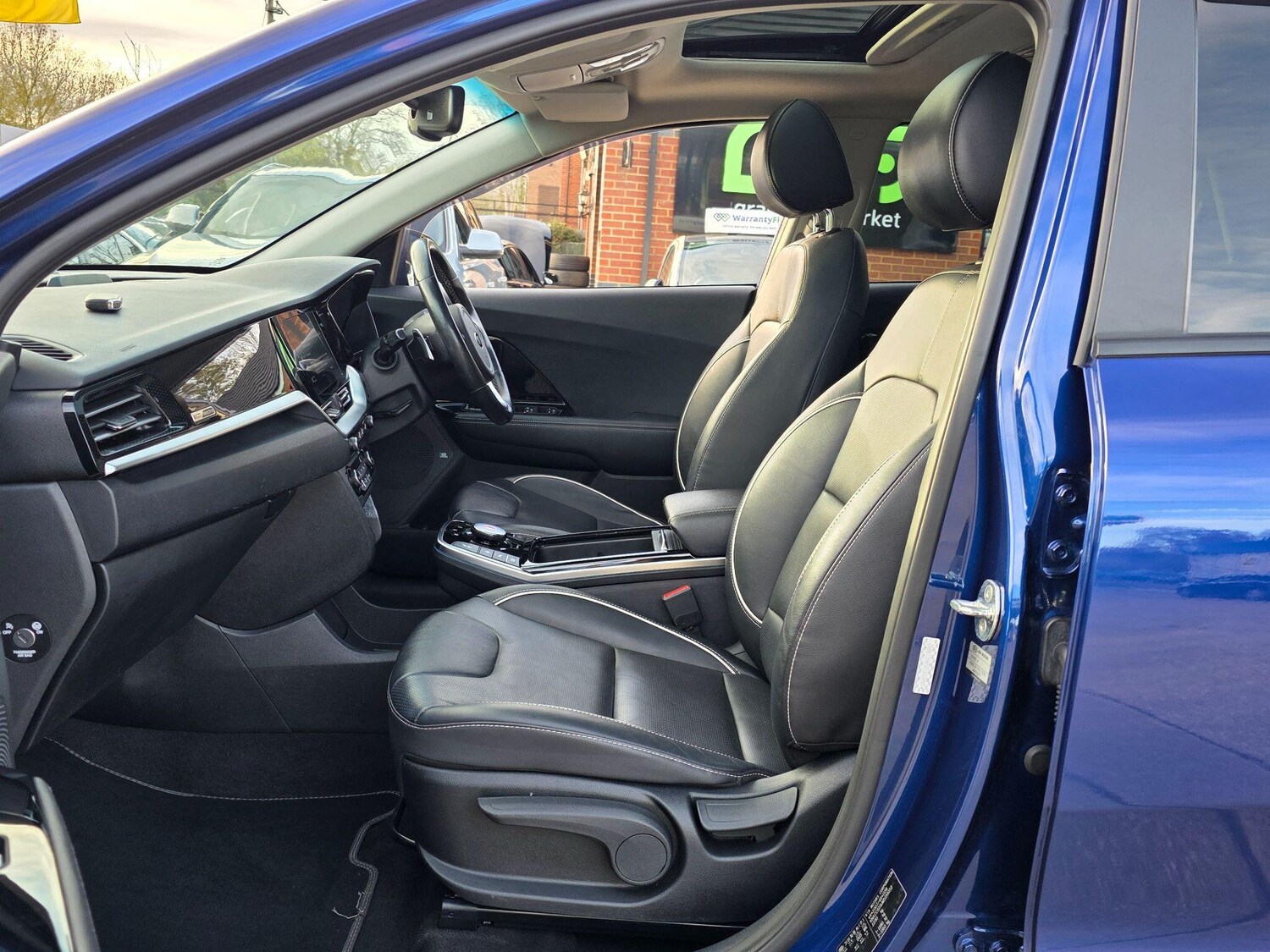 Used Kia Niro 2021 for sale - 77688832: Photo 68